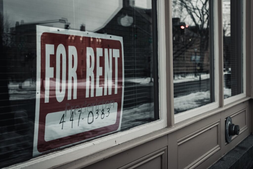 découvrez les différents types de location adaptés à vos besoins : location meublée, non meublée, saisonnière, longue durée et bien plus pour choisir la formule idéale.